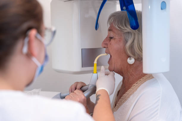 Best Cracked Tooth Emergency Dentist  in Zephyrhills North, FL